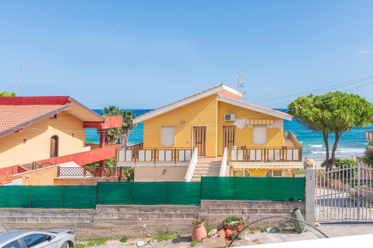 Villa Eden อาโวลา ภายนอก รูปภาพ