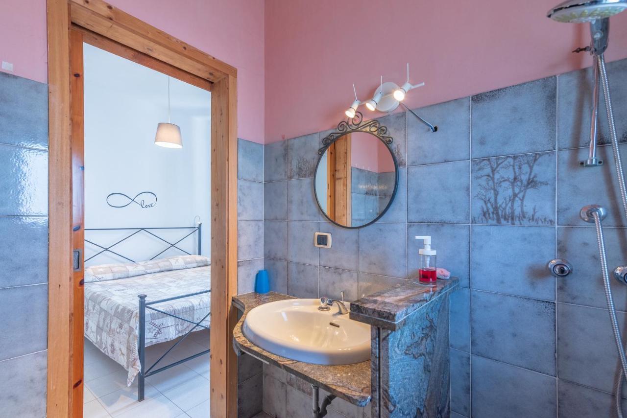Villa Eden อาโวลา ภายนอก รูปภาพ